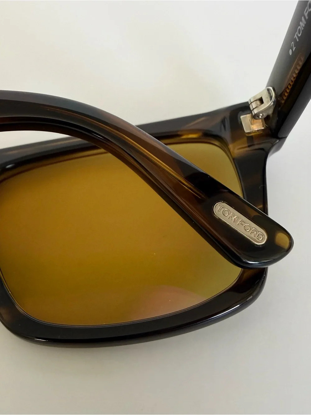 NEW!!! Tom Ford men sunglasses Buckley 02 TF906 55E Authentic